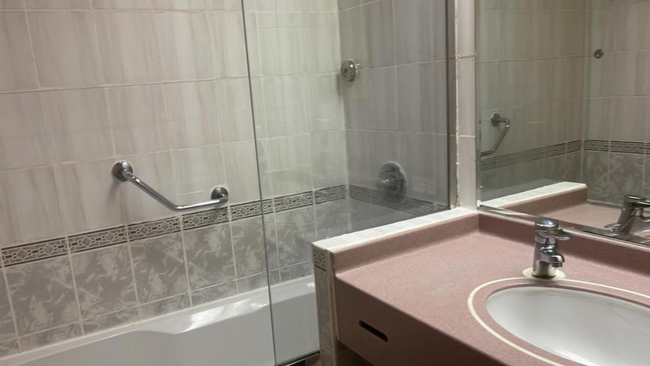 Sun & Sands Hotel Llc Dubai Eksteriør bilde